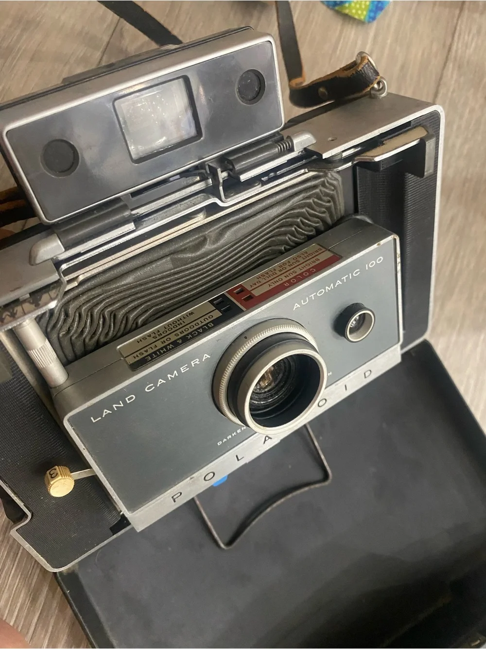 Polaroid Instant Land Camera Automatic 100 in Gray and Black - Vintage 1980s